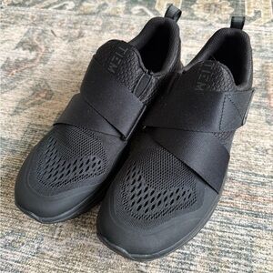 NWOT Premium TIEM Women’s Cycling Shoes